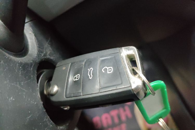 大众 宝来 2019款 改款 1.5L 自动时尚型 国VI中控内饰7001