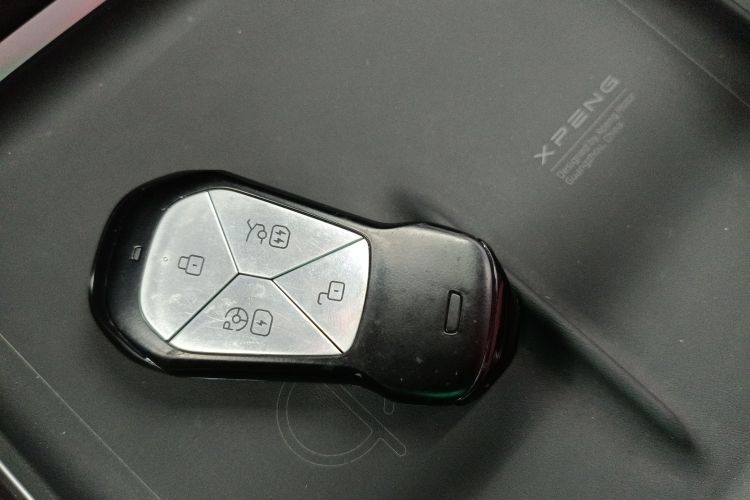 小鹏P7 2023款 P7i 702 Pro中控内饰11