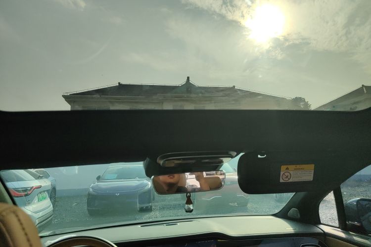 飞凡汽车 飞凡R7 2023款 后驱屏霸版中控内饰22