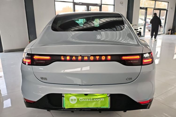 零跑汽车 零跑C01 2024款 纯电 525舒享版车身外观6