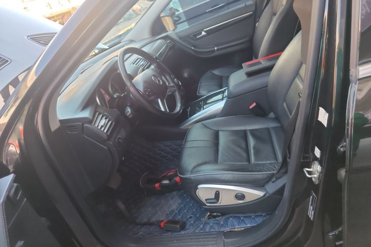 奔驰R级 2017款 R 320 4MATIC 商务型臻藏版中控内饰19