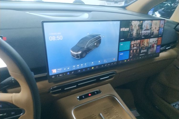 岚图汽车 岚图梦想家 2025款 PHEV 四驱卓越鲲鹏版局部细节16