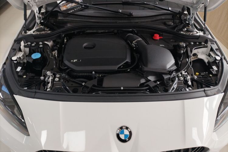 宝马2系 2025款 225L M运动曜夜套装局部细节24