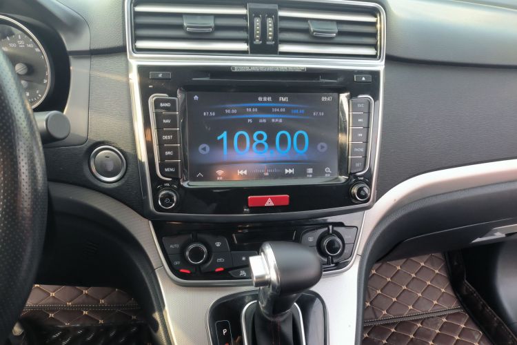 哈弗H6 2015款 运动版 1.5T 自动两驱豪华型中控内饰16