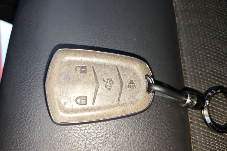 凯迪拉克XT4 2018款 28T 两驱技术型中控内饰11