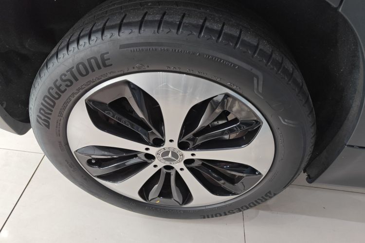 奔驰GLB 2021款 GLB 200 时尚型车身外观6008