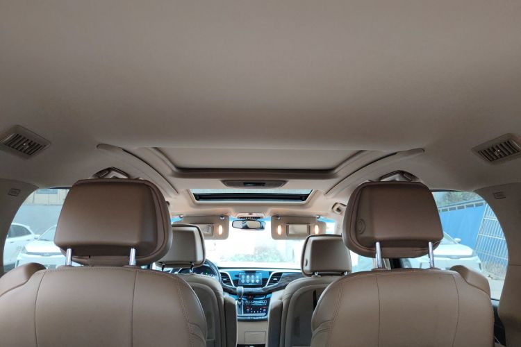 别克GL8 2018款 ES 28T 旗舰型 国VI中控内饰22