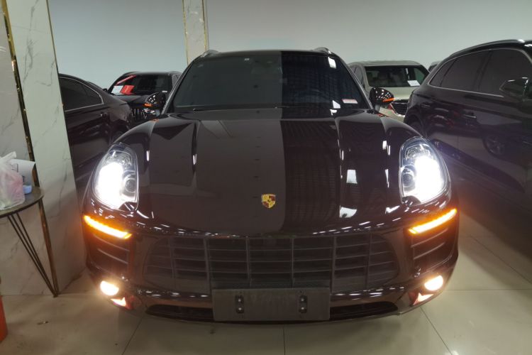 保时捷 2017款  Macan 2.0T车身外观2