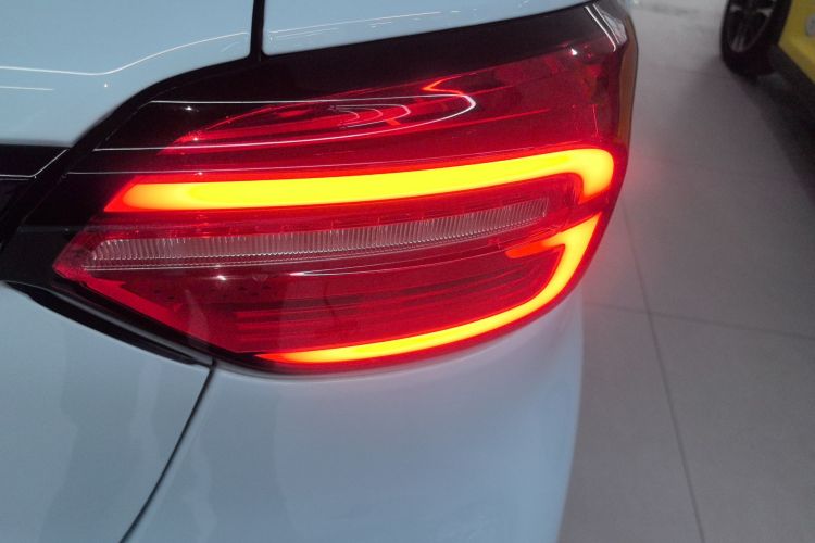 零跑汽车 零跑T03 2024款 403舒享版车身外观6006