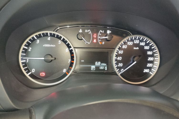 日产 轩逸 2022款 经典 1.6XL CVT豪华版中控内饰14