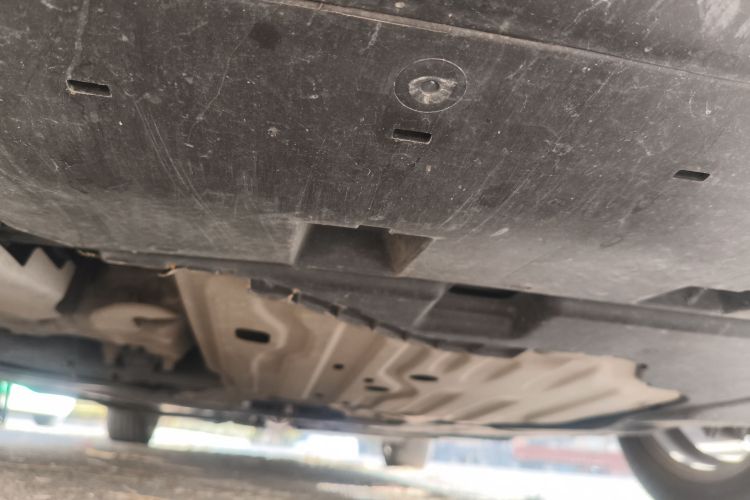 本田 英仕派 2019款 260TURBO 精致版 国VI局部细节9008