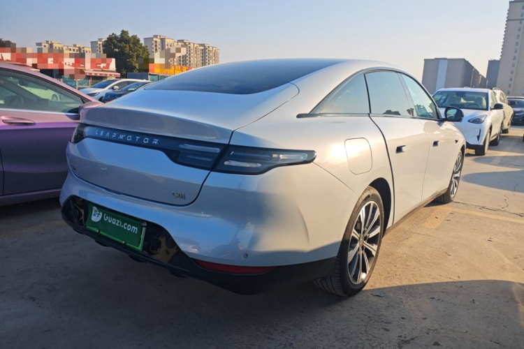 零跑汽车 零跑C01 2023款 增程 316 智享版车身外观6005