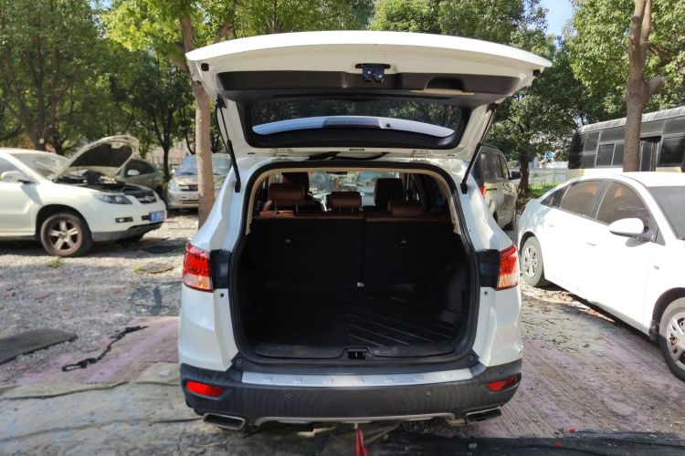 东风风神AX7 2015款 2.0L 自动智悦型机舱底盘23