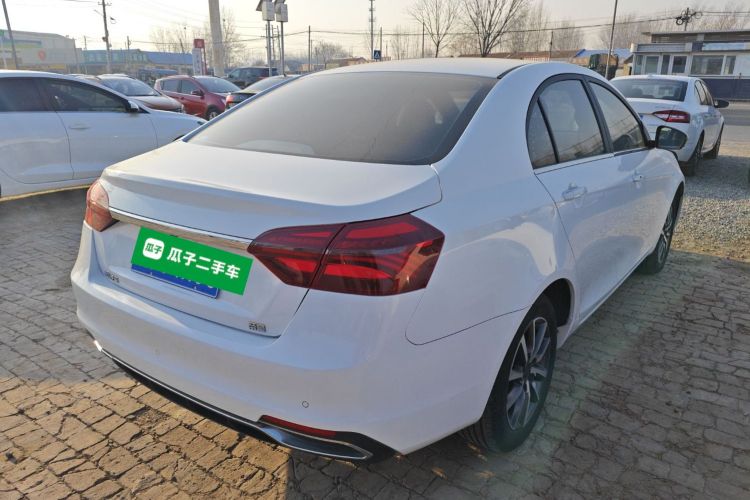 吉利汽车 帝豪 2019款 领军版 1.5L 手动向上亚运版 国VI车身外观7