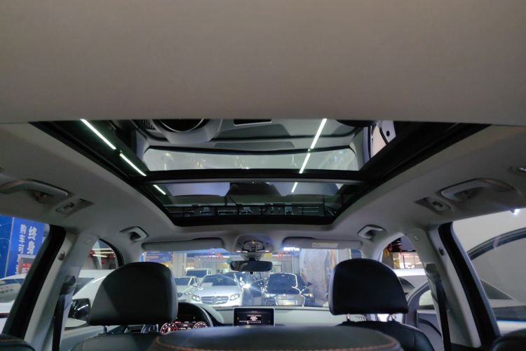 奥迪Q5L 2018款 40 TFSI 荣享时尚型 国VI局部细节22