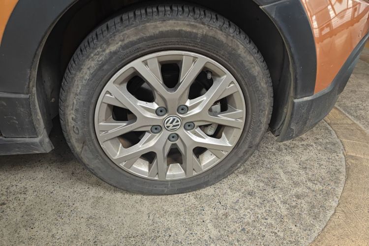 大众 2014款 1.6L Cross Polo 自动车身外观10