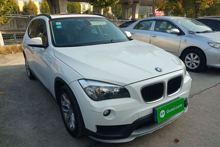 宝马X1 2015款 sDrive18i 时尚晋级版车身外观3