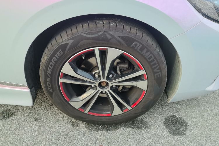 日产 轩逸 2021款 1.6L XL CVT悦享版车身外观10