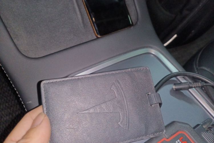 特斯拉 Model 3 2022款 后轮驱动版中控内饰7001