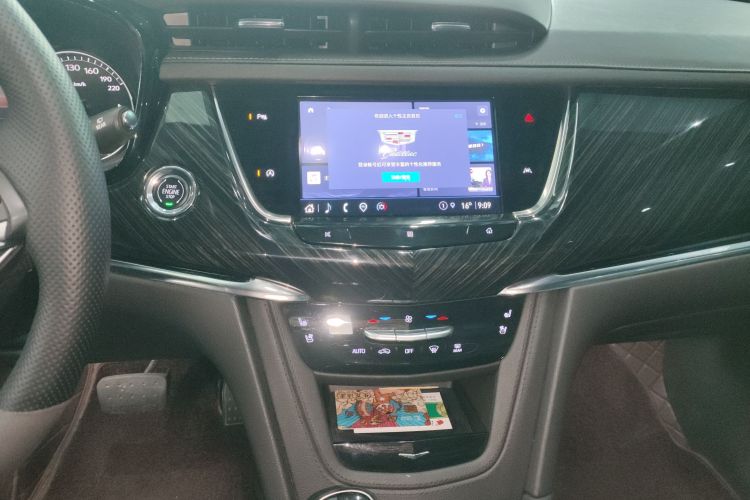 凯迪拉克XT6 2021款 2.0T 六座四驱豪华型中控内饰16