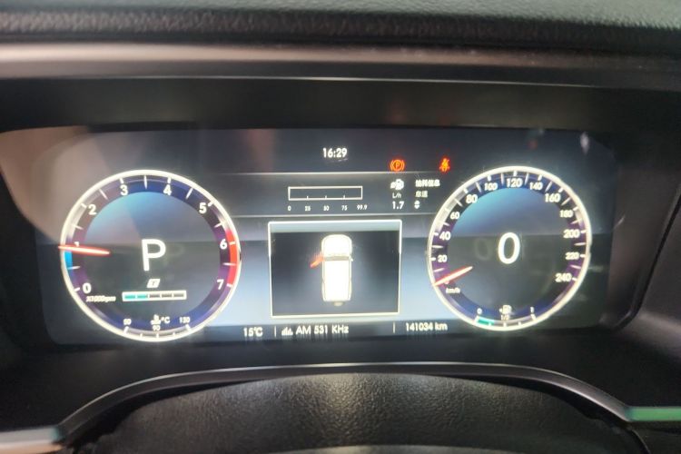 北京BJ40 2018款 PLUS 2.0T 自动四驱城市猎人版中控内饰14