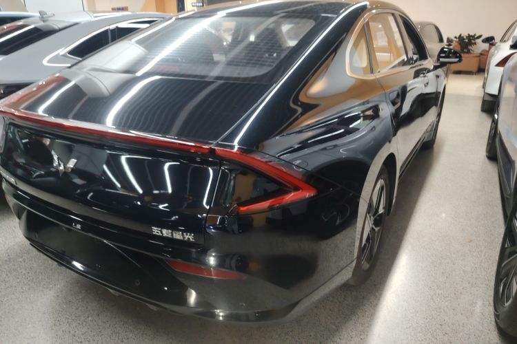 五菱汽车 五菱星光 2024款 共创版 510 进阶型车身外观7