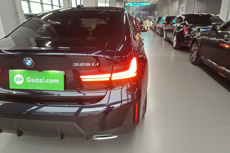 宝马3系 2023款 325Li xDrive M运动套装车身外观9