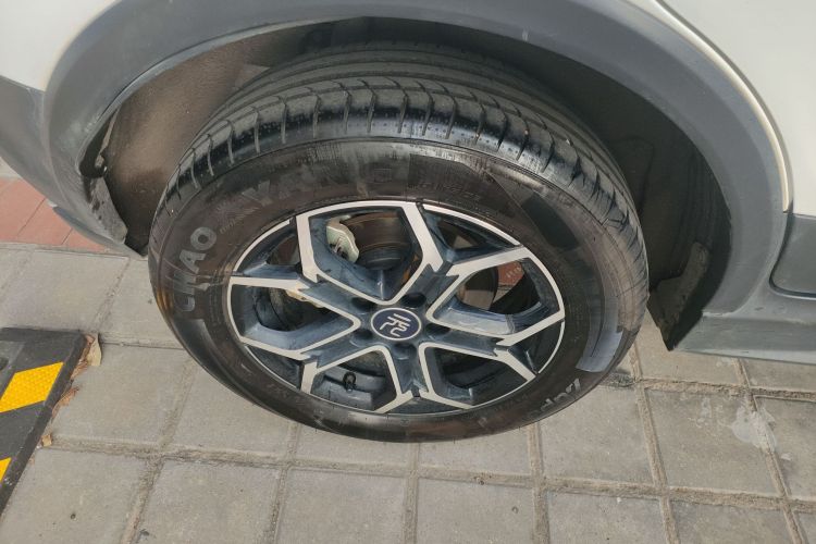 比亚迪 元Pro 2023款 401KM尊贵型车身外观6002