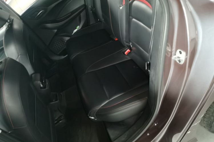 名爵 MG5 2021款 180DVVT CVT青春豪华版中控内饰21