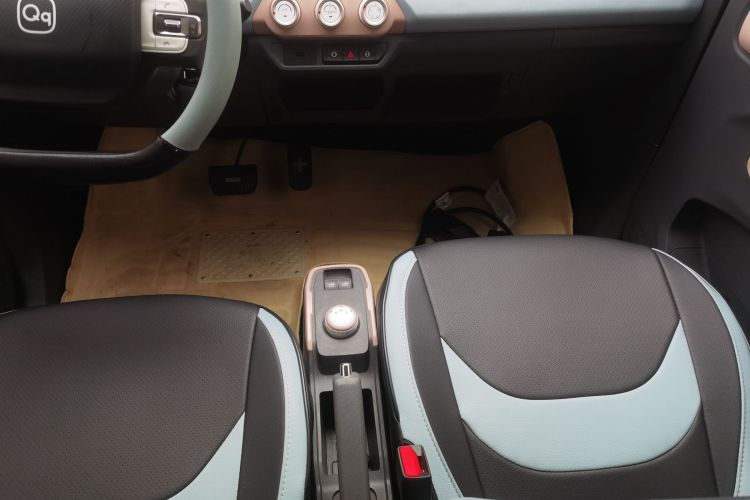 奇瑞 QQ冰淇淋 2024款 170km 圣代中控内饰18