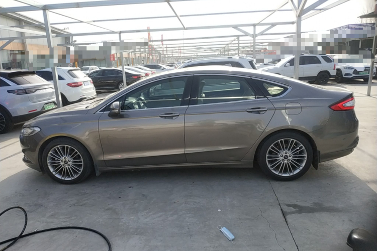 福特 蒙迪欧 2013款 2.0L GTDi240旗舰型车身外观6003