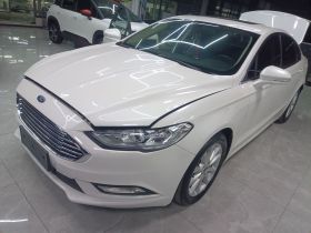 福特 蒙迪欧 2018款 EcoBoost 200 时尚型