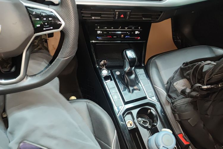 大众 帕萨特 2024款 380TSI 星空精英版局部细节18