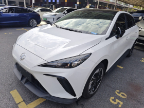 名爵 MG4 EV 2022款 425km 豪华版