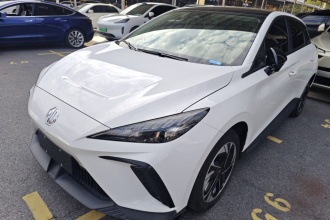 名爵 MG4 EV 2022款 425km 豪华版