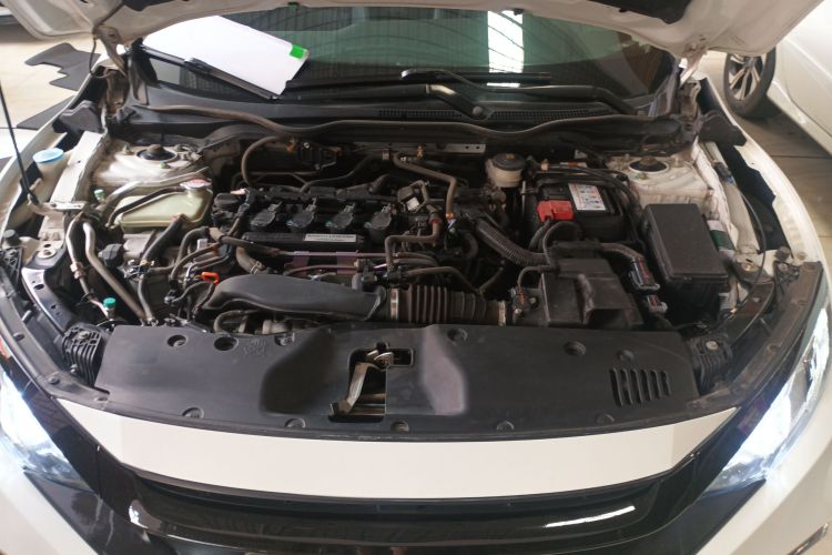 本田 思域 2019款 220TURBO CVT劲动版 国VI机舱底盘24