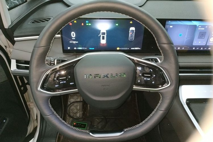 上汽大通MAXUS 大通G70 2024款 2.0T 自动旗舰版 7座中控内饰13