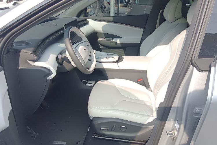 小鹏G7 2025款 702 超长续航 Ultra中控内饰19