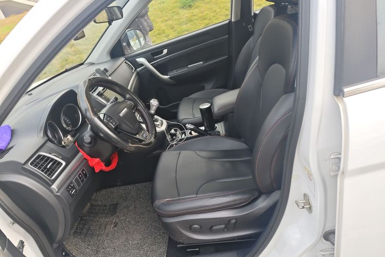 哈弗H6 2017款 蓝标 运动版 1.5T 自动两驱豪华型中控内饰19