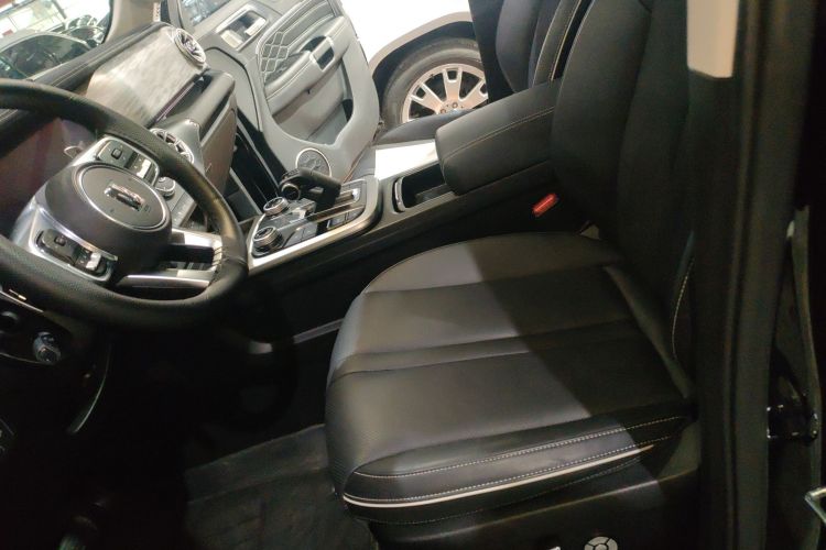 坦克300 2024款 2.0T 征服者中控内饰19