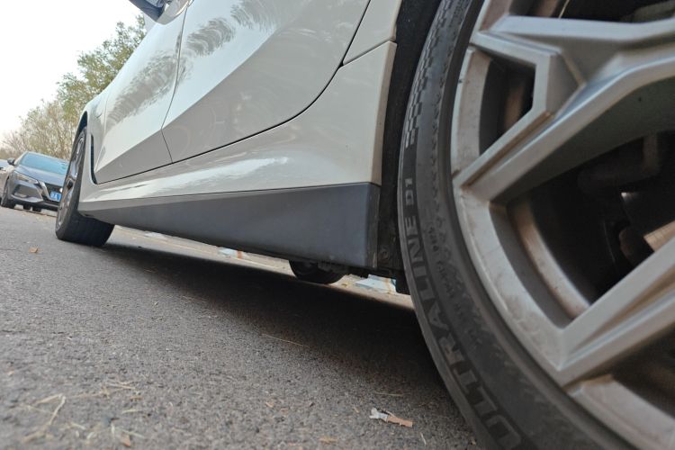 宝马i3 2022款 eDrive 35 L局部细节9002