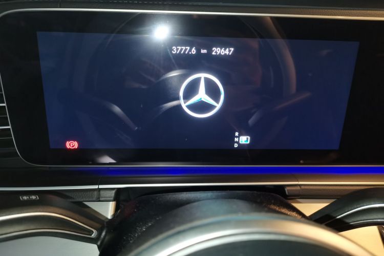 奔驰GLE轿跑 2020款 GLE 350 4MATIC 轿跑SUV 豪华型中控内饰15