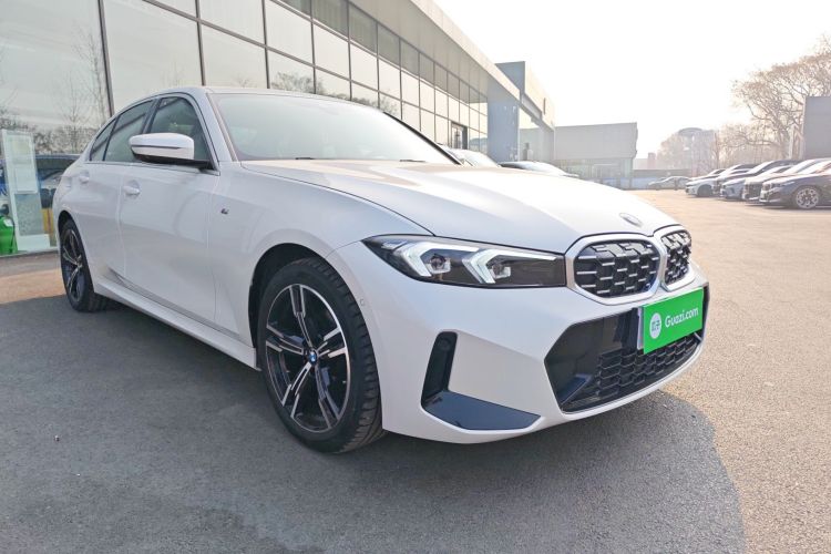 宝马3系 2024款 325i M运动套装车身外观6002
