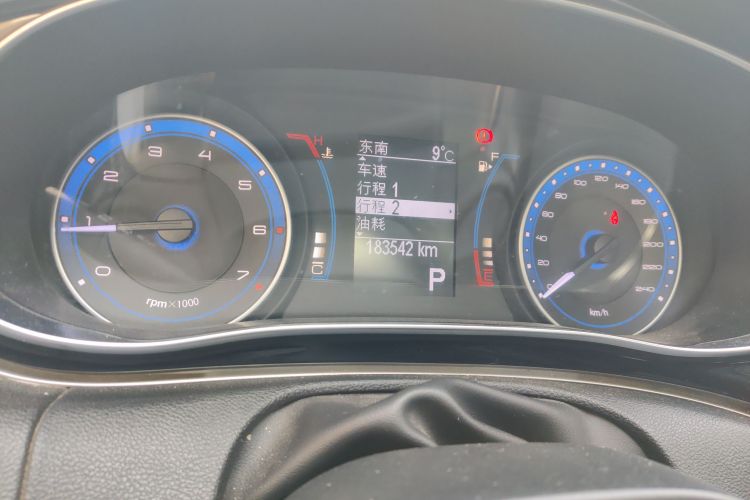 菲亚特 菲翔 2015款 1.4T 自动尊享版中控内饰15