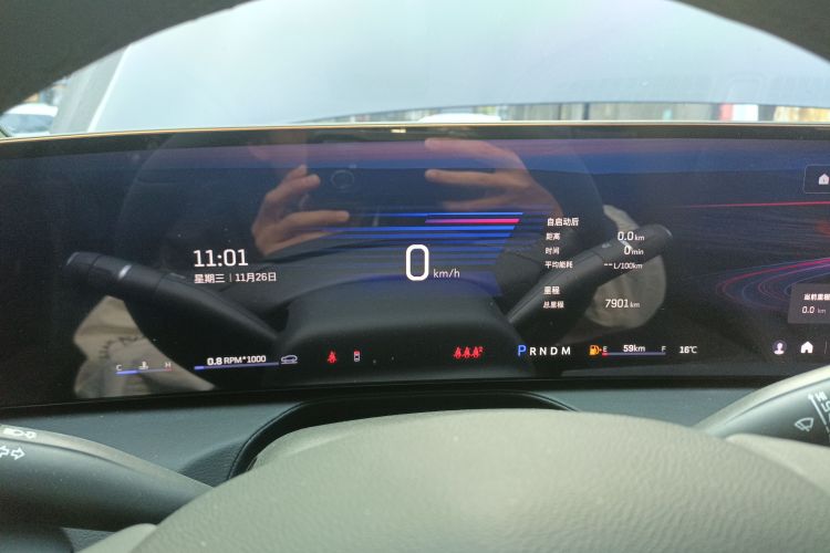 凯迪拉克CT5 2025款 28T 城市运动版中控内饰14