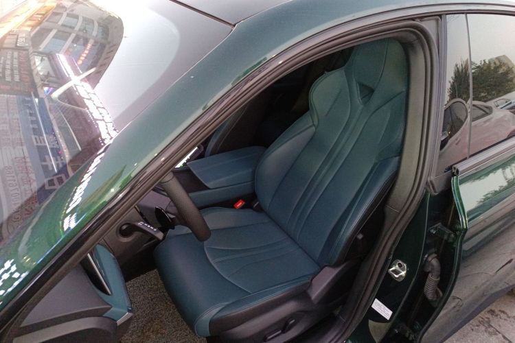 名爵 MG7 2023款 2.0T 自动猎美奢享版中控内饰19