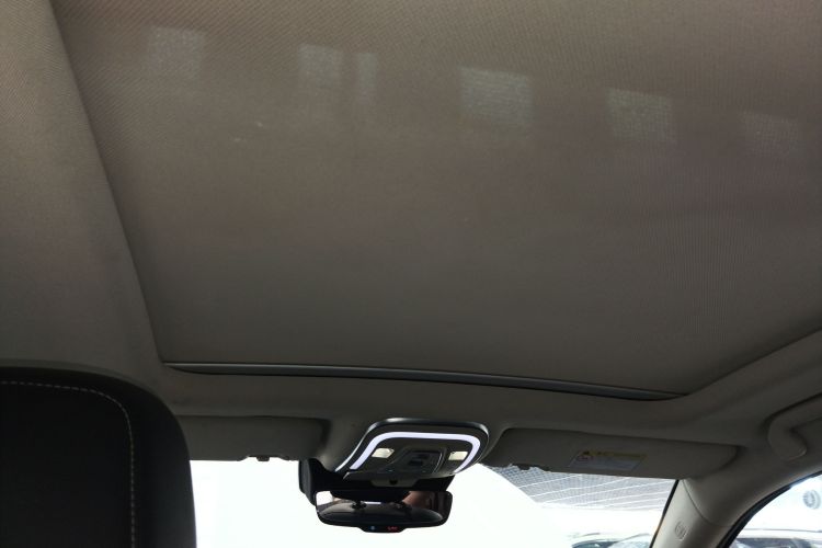 比亚迪 唐 2019款 2.0T 自动智联尊贵型 7座 国VI局部细节22