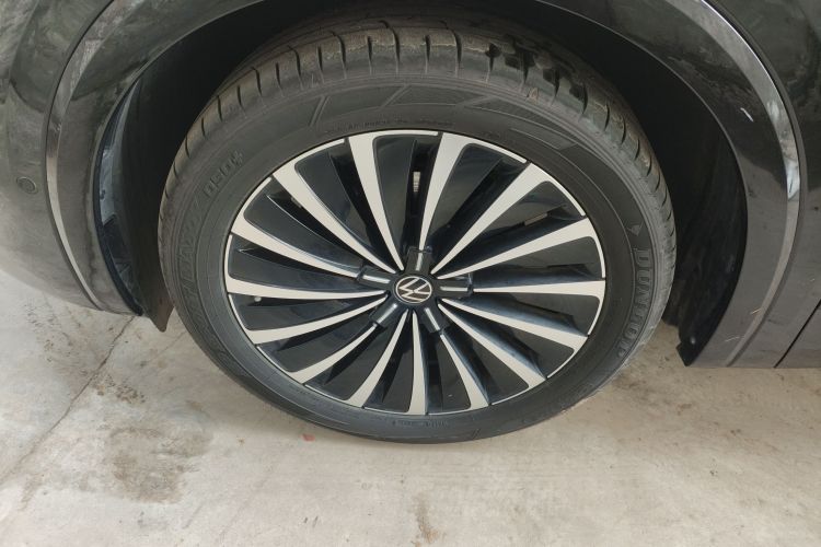 大众 威然 2024款 380TSI 尊贵版车身外观6007