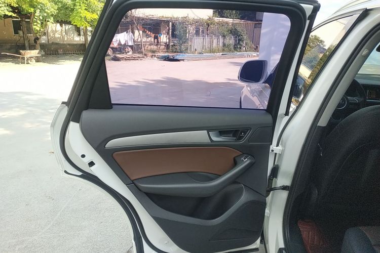 奥迪Q5 2017款 40 TFSI 进取型中控内饰49