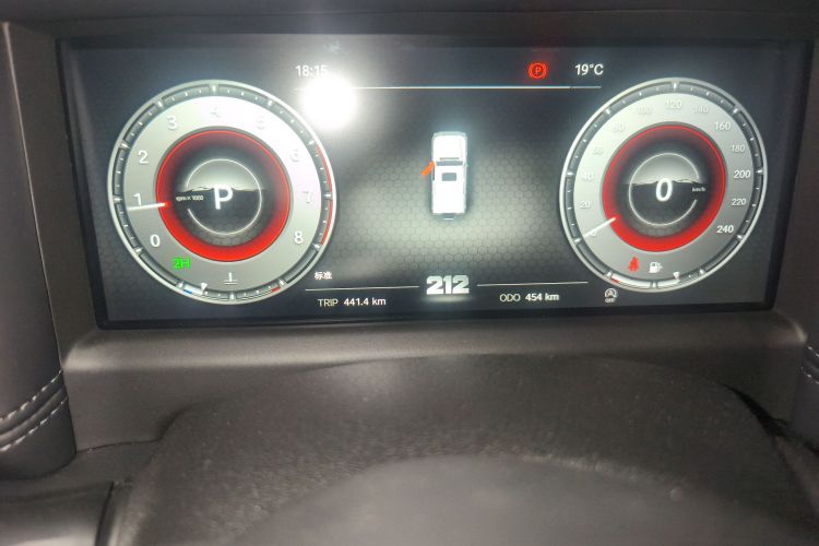 212 T01 2024款 2.0T 机械师中控内饰14